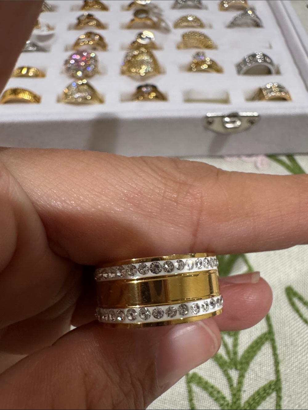 Jewelry Subcategory Identification - Picture 4 of 5